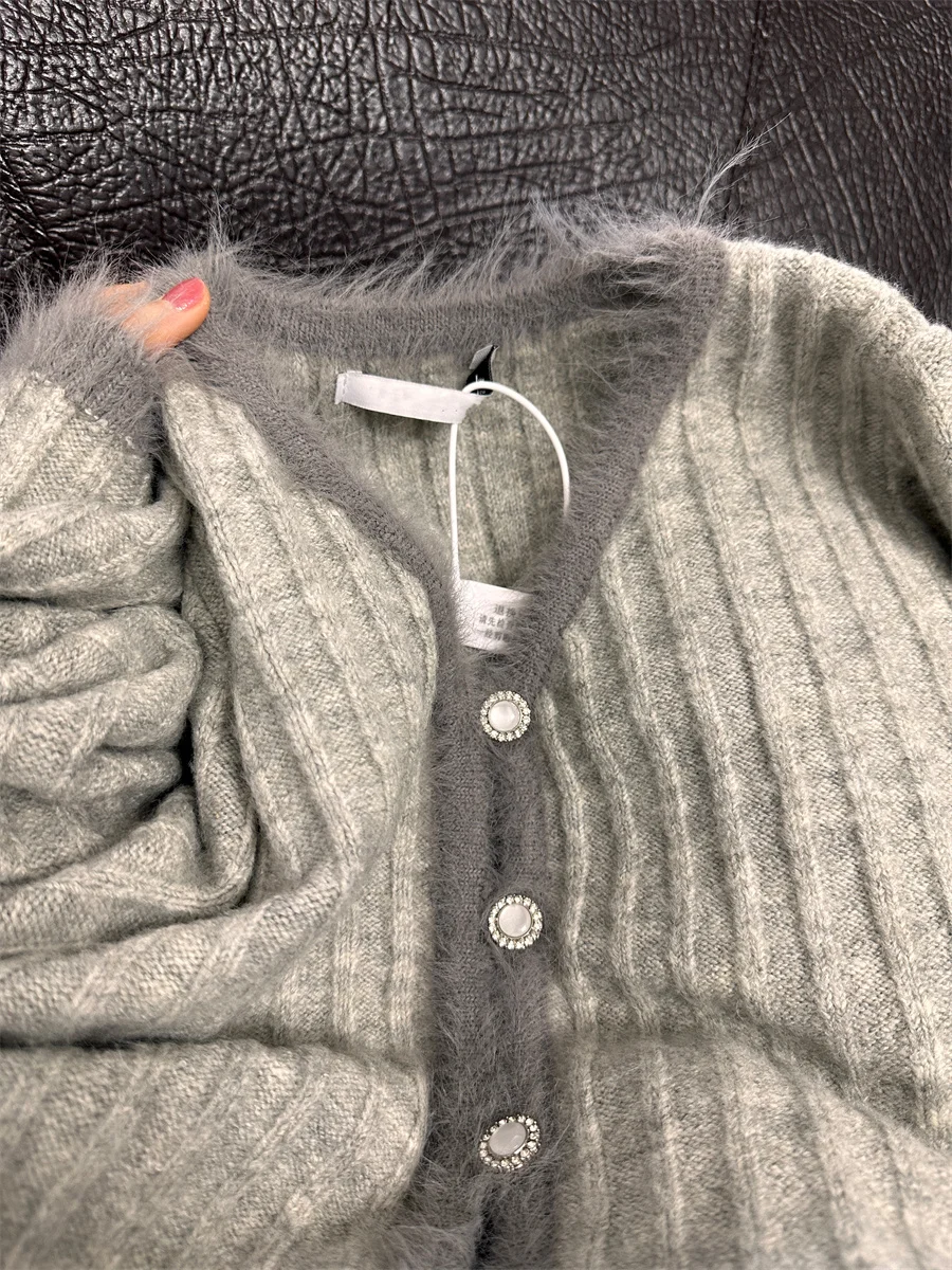 

Autumn Winter Grey V-neck Women's Sweaters New Daily Thickened Knit Cardigan Korean Warm All Match Casual Coats