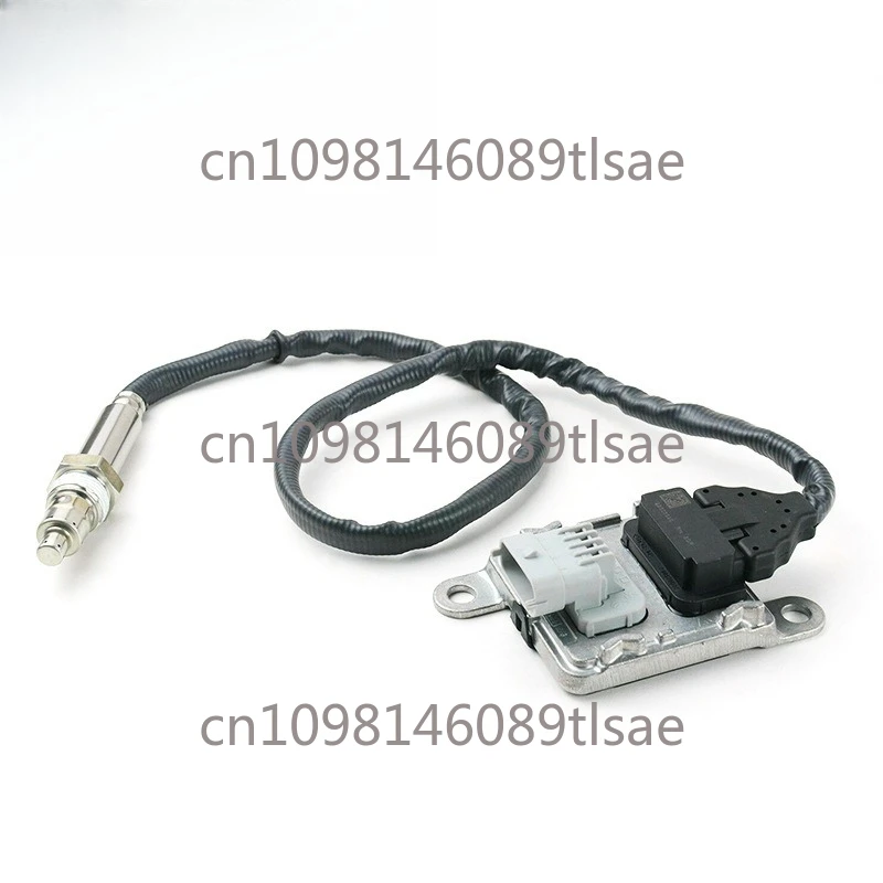 

Suitable for Volvo Nitrogen Oxygen Sensor 22303390 5WK97367 5WK9 7367
