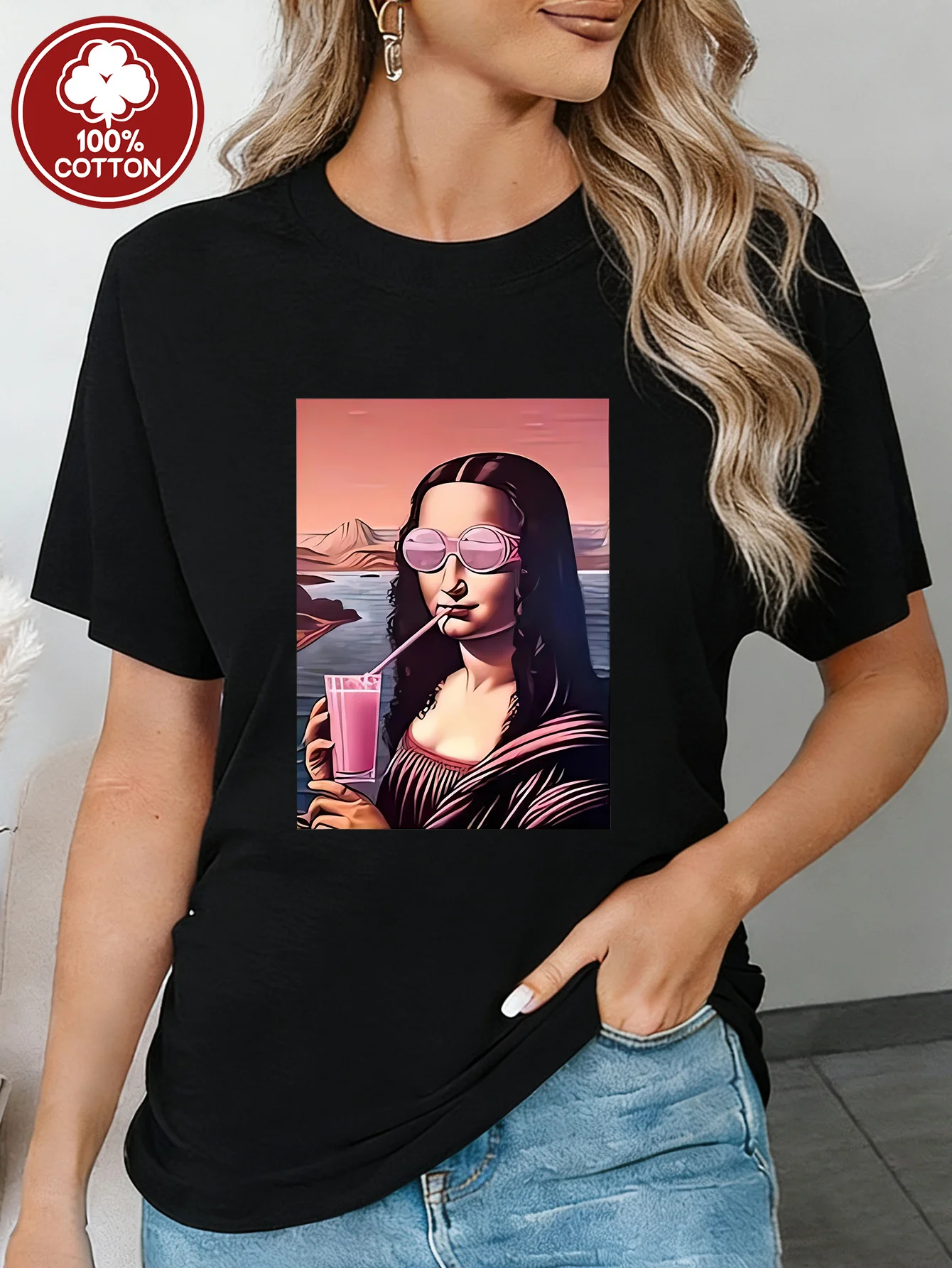Mona Lisa Women's T-shirt European and American Funny Sunglasses Beverage Printed Short SleevesSummer Wear Art Enthusiast Top