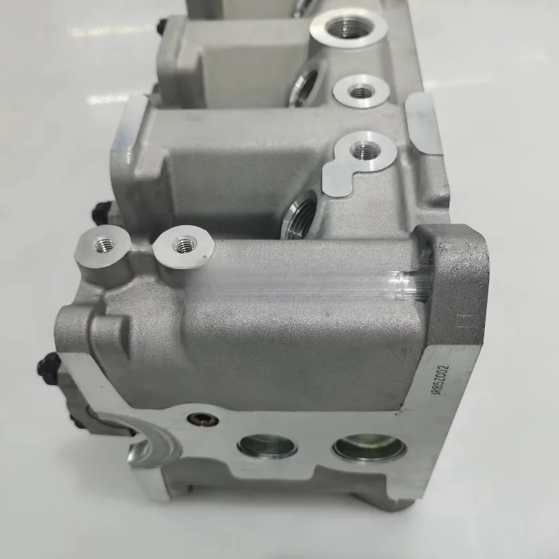 

Engine Complete Cylinder Head RD28 RD28TI 11040-G9825 Applied