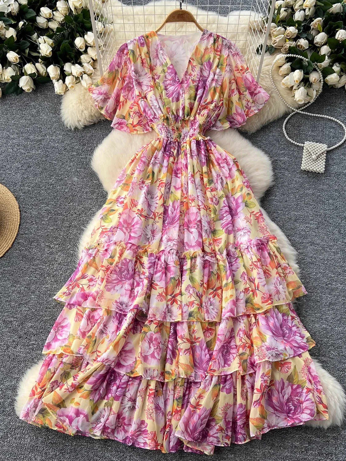 

Summer Vintage Women Floral Chiffon Long Dress Vintage V-Neck Flare Short Sleeve Ruffle Vestidos Vacation Beach New Fashion Robe