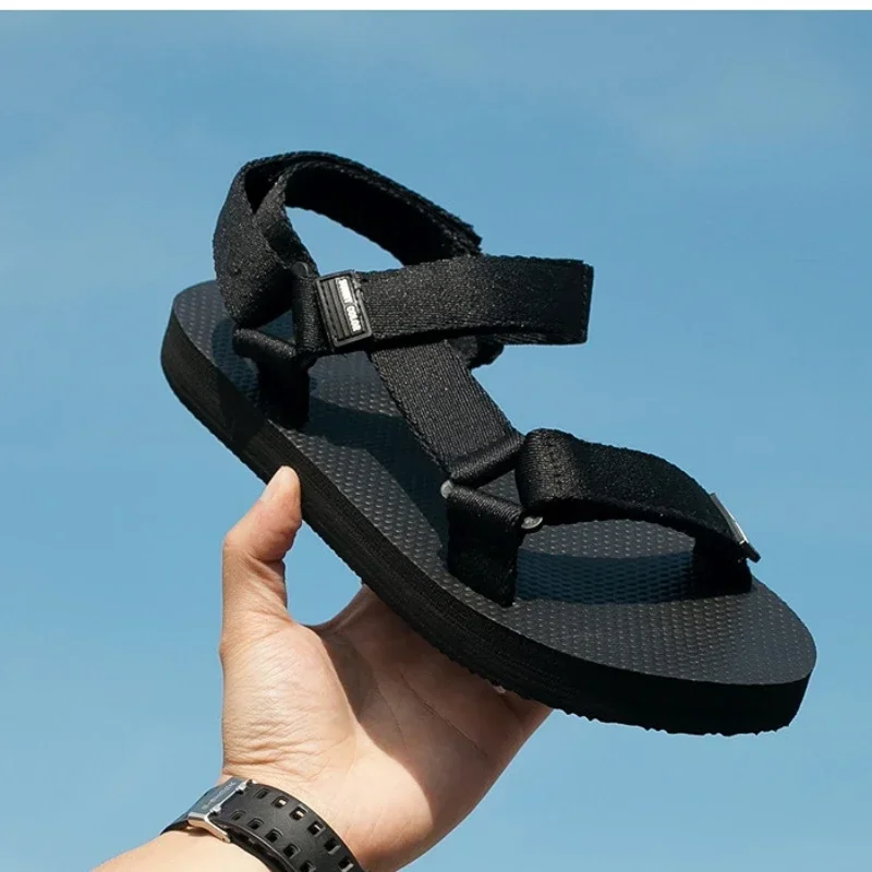 Sandalias sencillas e informales para hombre, zapatos cómodos de verano para vacaciones en la playa y al aire libre, novedad de 2023