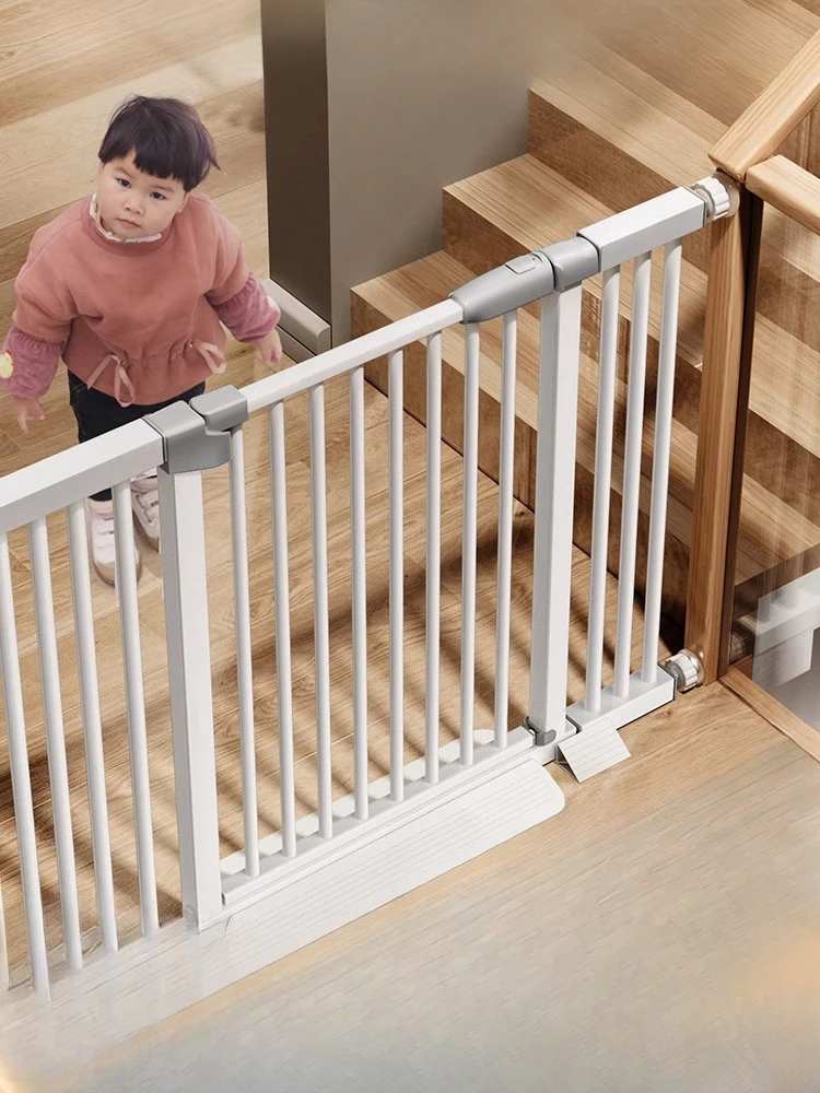

Stair guardrail child safety door fence