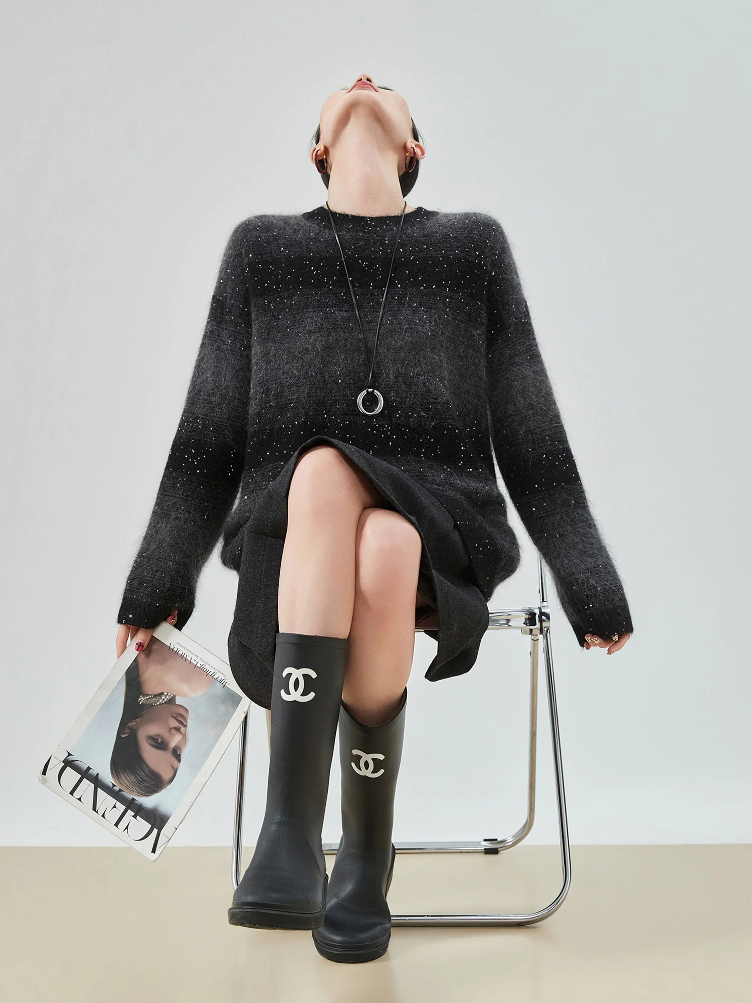 

Свободный женский вязаный свитер с пайетками разных цветов, круглый вырез, мягкий, уютный, весенний, новый, из полиэфирного волокна, с длинными рукавами