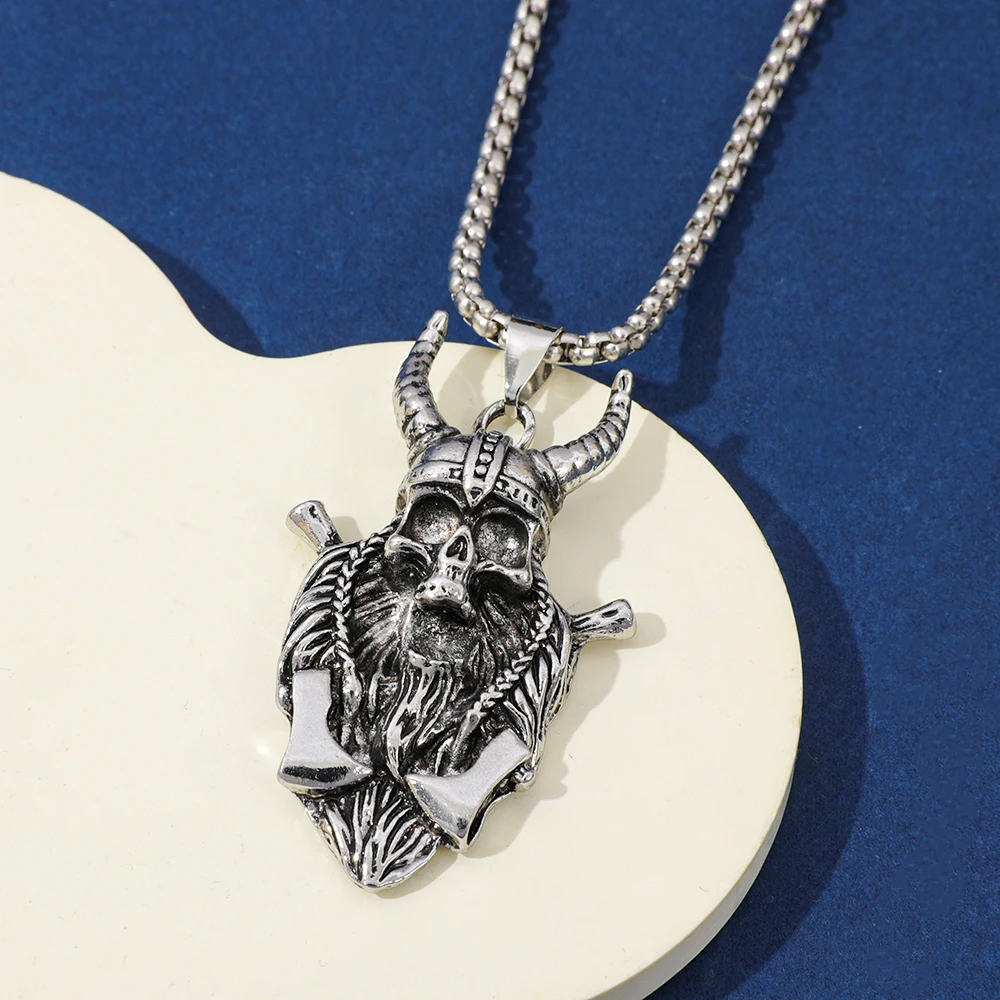 Hip Hop Gothic Style Viking Skull Necklace Fashion Cool Pendant Jewelry Accessory Trendy Personalized Gift for Men