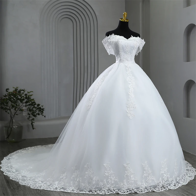 Plus Size White Wedding Dresses Off The Shoulder Wedding Gowns Elegant Long Appliques Pearls Bridal Dress Floor or Long Train