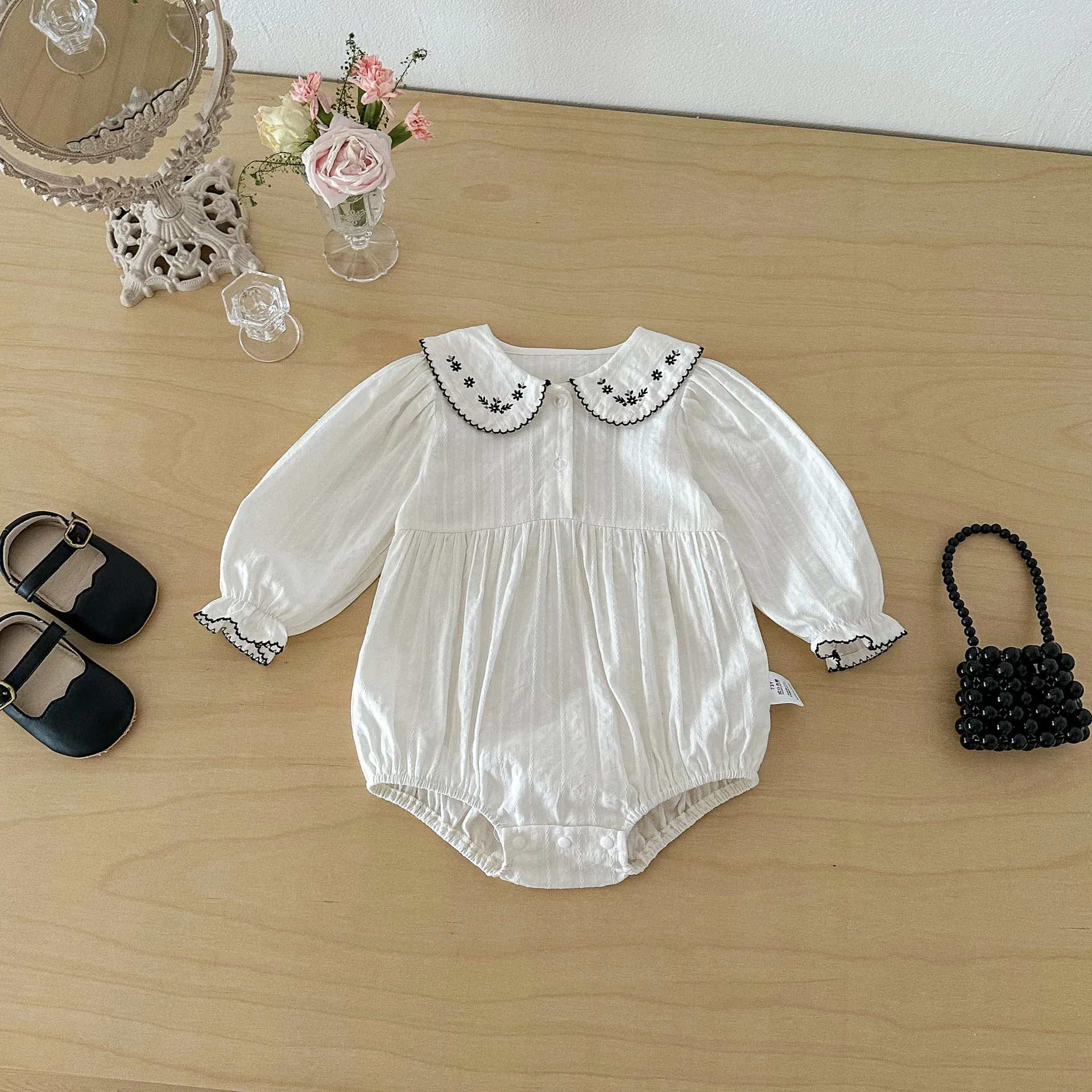 2026 Spring New Baby Girls Bodysuit Cute Embroidered Doll Collar Infant Long Sleeve Onesie Newborn Cotton One Piece Clothing