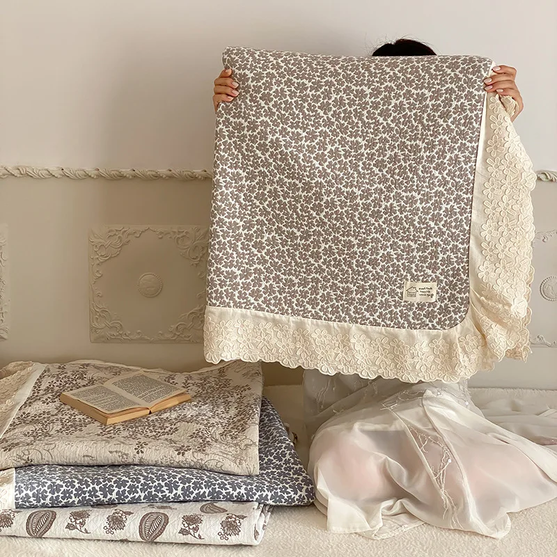 100% Cotton 4-Layer Gauze Bedspread Set 3-Piece| French Vintage Style All-Match Jacquard Lace Trim Bed Sheet with Pillowcases