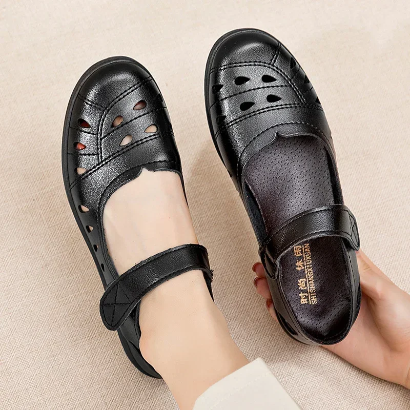 Hollow SoftSole Mom's ShoesSandals SummerComfort Flat Sole Women's Shoes Non-Slip Comfortable Lightweight Walking Sandals