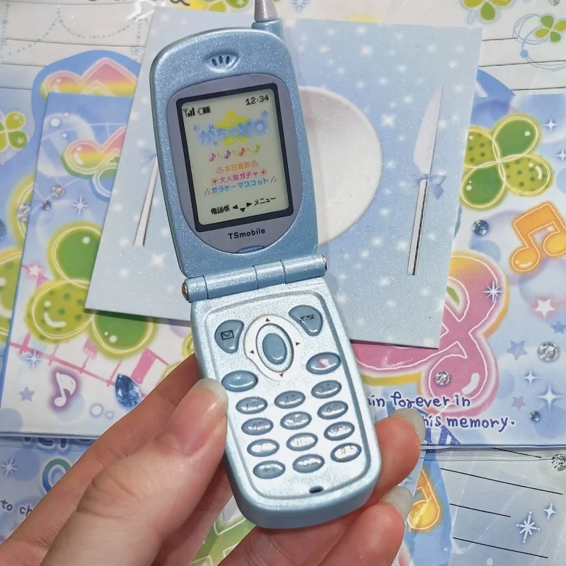 ألعاب الأرواح الصغيرة الوجه الهاتف مسجل صوتي Gashapon لعبة الكبسولات تحصيل الرجعية هدية للبالغين الجدة المفاتيح التبعي