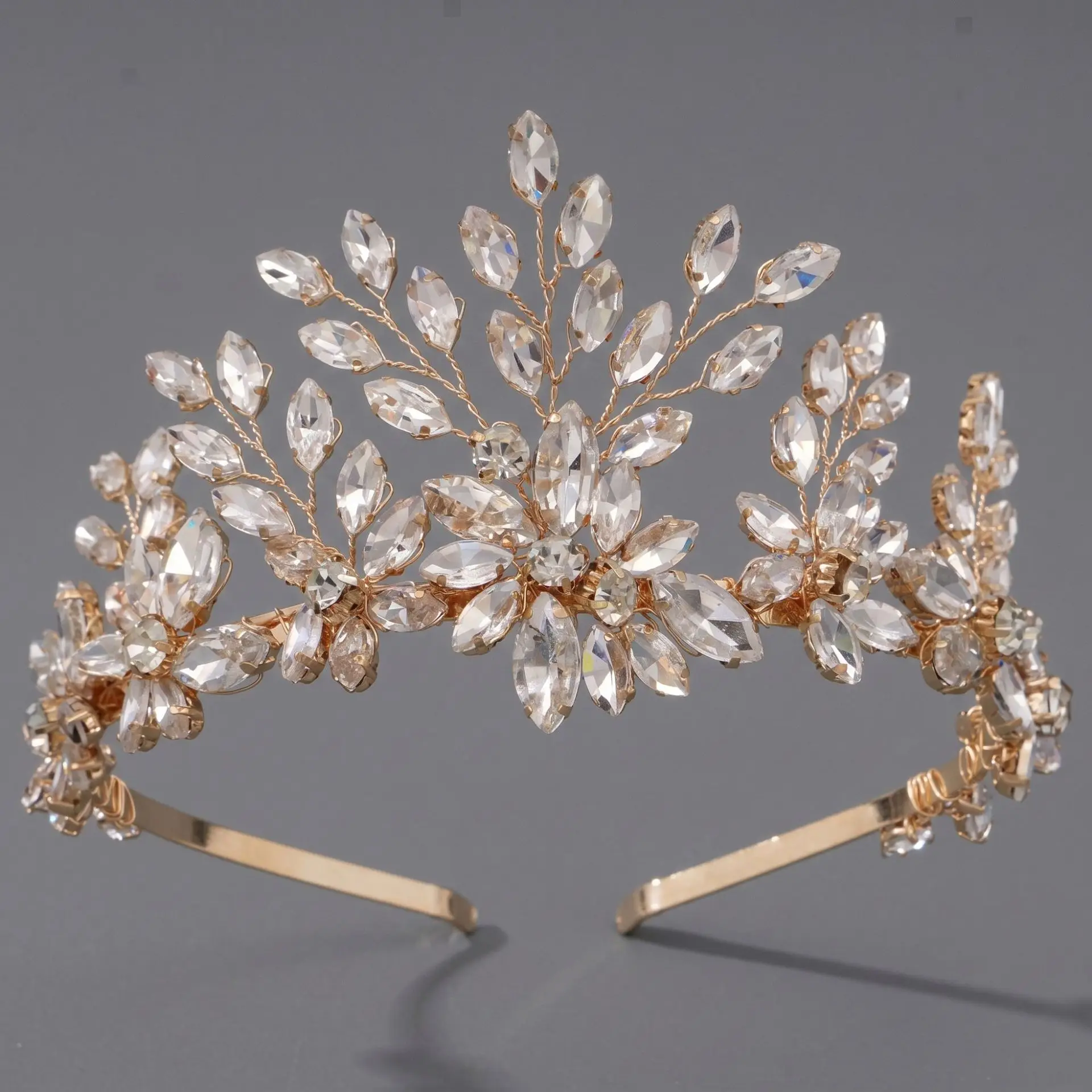 SLBRIDAL Handgefertigte Kristall-Strass-Perlen Blumen-Blatt Braut-Tiara Stirnband Hochzeitskrone Haaraccessoires Damen Mädchen Schmuck – Detail 7