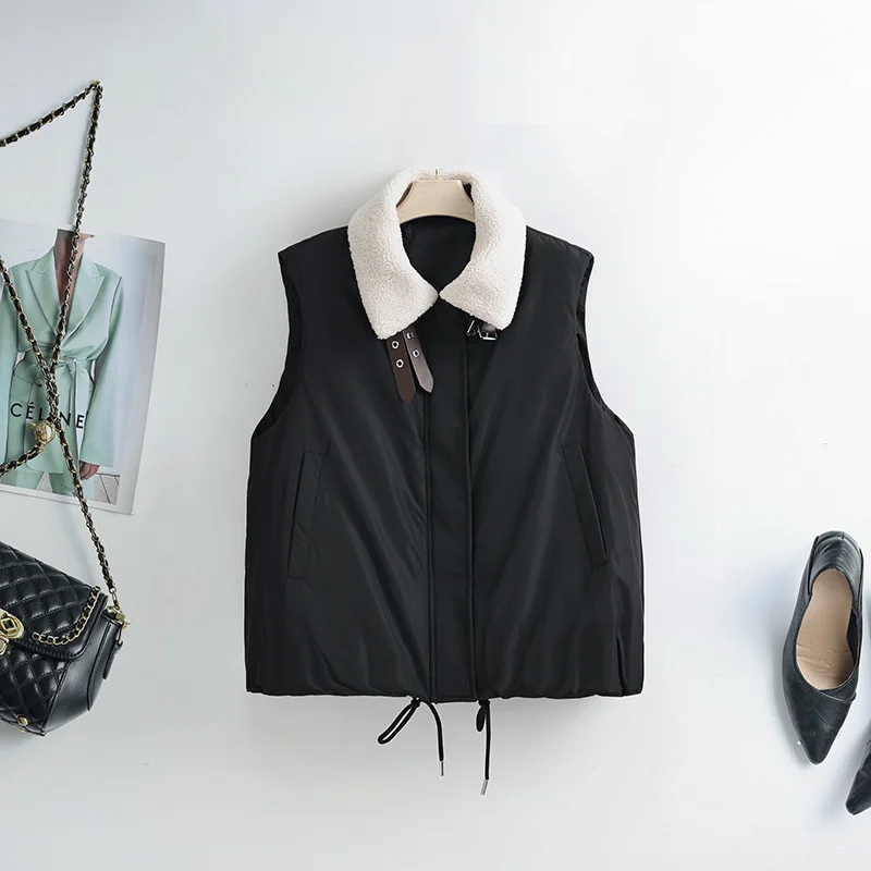 

Lamb Wool Lapel Cotton Vest 2025 Winter Design Sense Black Short Sleeveless Top Women's Loose Versatile Warm Jacket Trend
