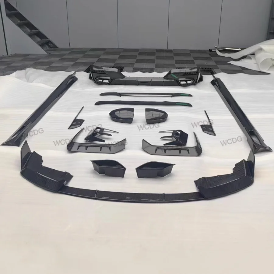 High Quality Dry Carbon Fiber MSY Style Body Kit for B-MW 7 Series I7 G70 2023-2024 Front Lip Side Skirts Rear Diffuser Bodykit #4