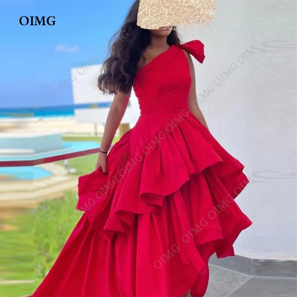 

OIMG Red Tiered Satin Dubai Women Evening Dresses One Shoulder Sleeveless Saudi Arabic Formal Night Party Prom Gowns