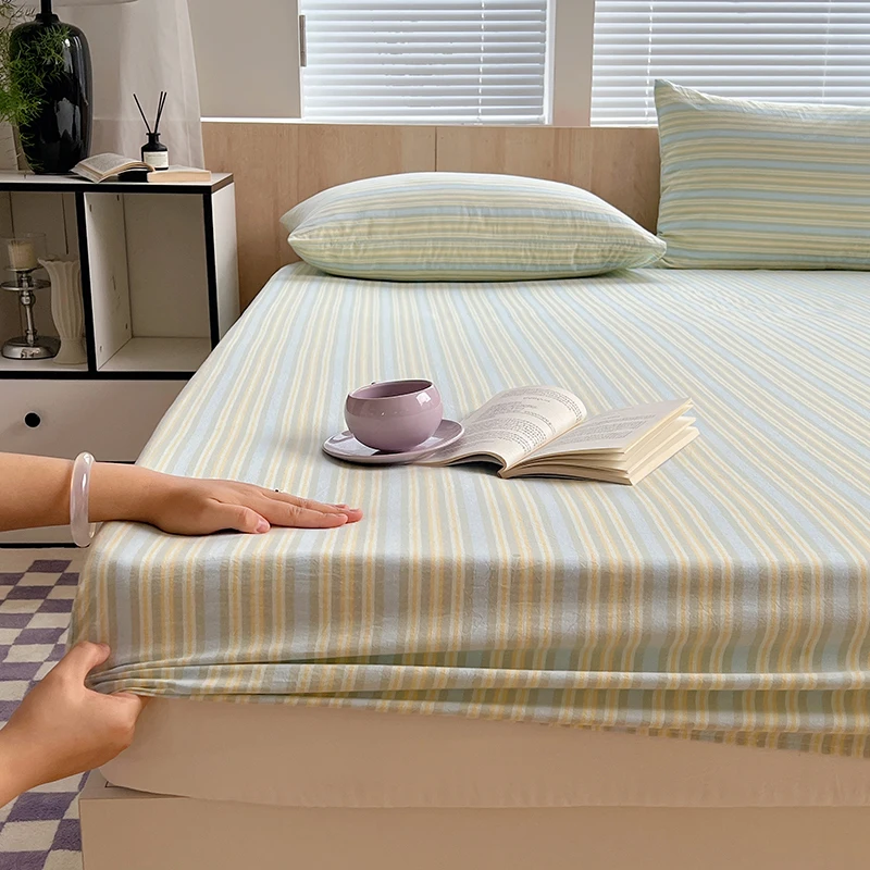 

1PCS Nordic Stripe Fitted Sheet Non Slip Bedspread 100% Cotton With Elastic Band Mattress Cover (no Pillowcase)