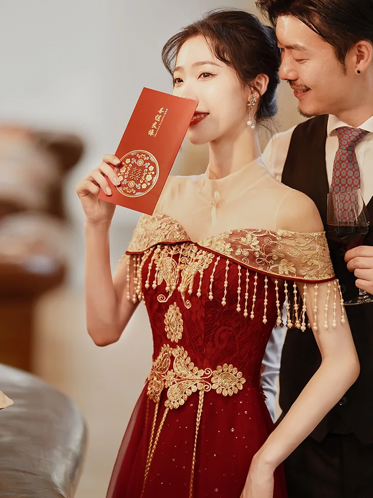 2023 Cheongsams Antik Peningkatan Qipao Gaun Cina Elegan Bahu Terbuka Gaun Bersulang Pernikahan Gaun Panjang untuk Wanita Ukuran Plus