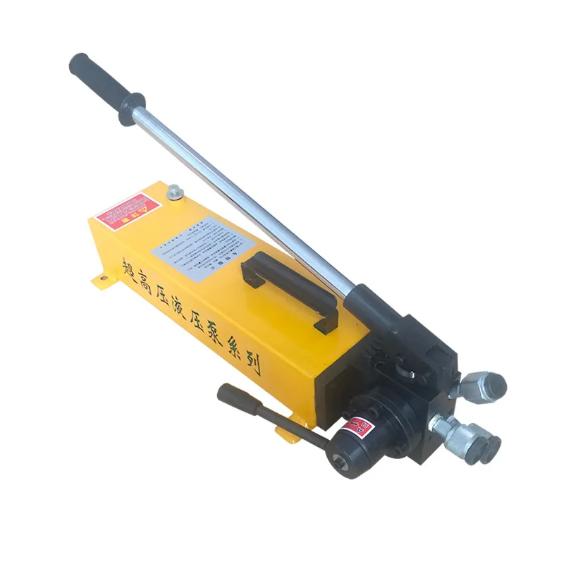 Ultra high pressure manual hydraulic pump