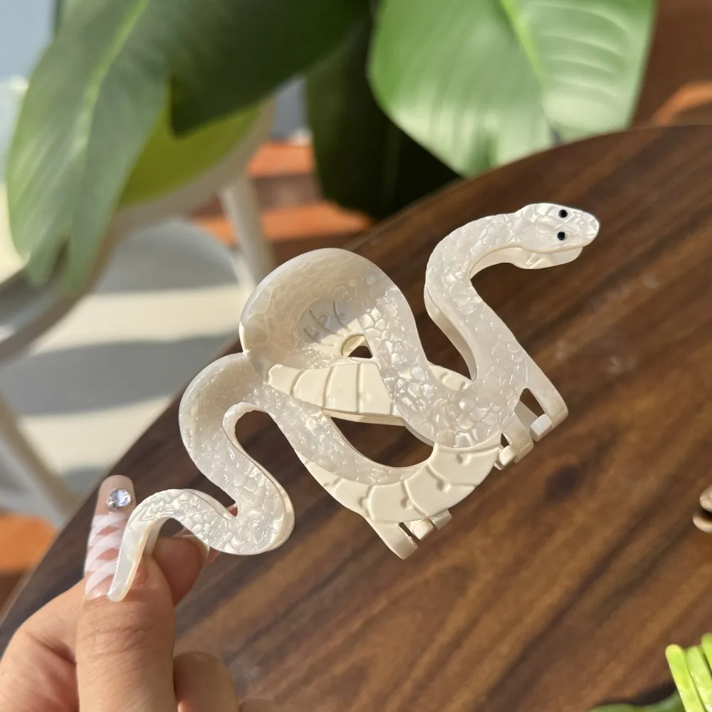 

Hairpin Vintage Snake Hair Claw Acetic Acid Elegant Snake Hair Clip Retro French Acetate Crab Clip Hair Styling Accessory