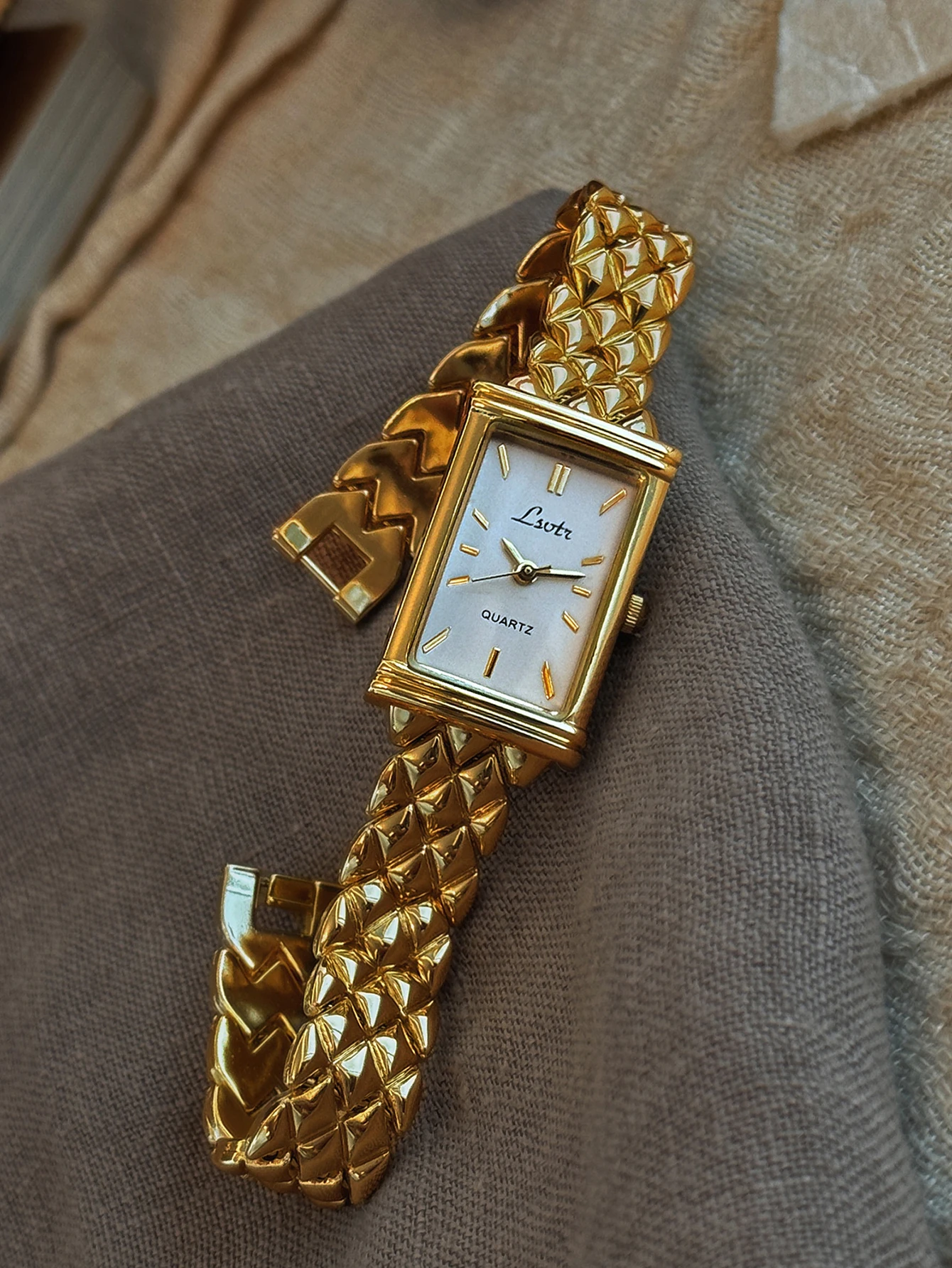 1 جديد ذهبي فرنسي الراقية ضوء فاخر موضة عادية الهاتفي ساعة نسائية حزام الفولاذ المقاوم للصدأ أنيقة ورائعة نمط غير رسمي ساعة كوارتز نسائية مناسبة للحياة اليومية والنزهة حفلة المعصم أو هدية عيد ميلاد #4