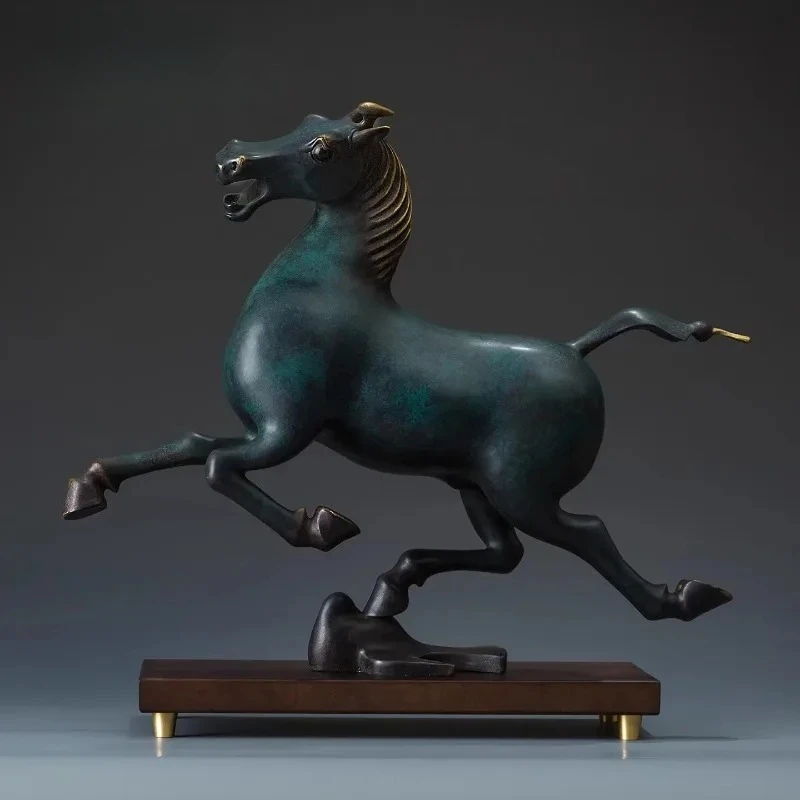Chinese Style Horse Riding Swallow Ornament Antique Bronze Horse Decoration Ornaments Home Decoration Copper Handicraft