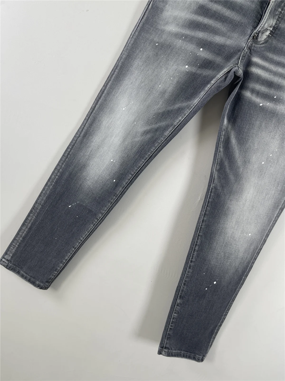 Рисунок 3 - 2023 Весна/Лето Новые джинсы D2 для модных мужчин