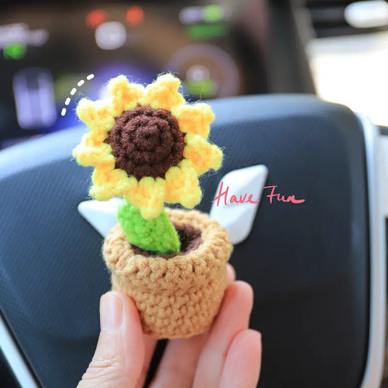 New Car Interior Ornaments DIY Mini Flower Bouquet Hand Woven Wool Creative Auto Center Console Dashboard Decoration Accessories