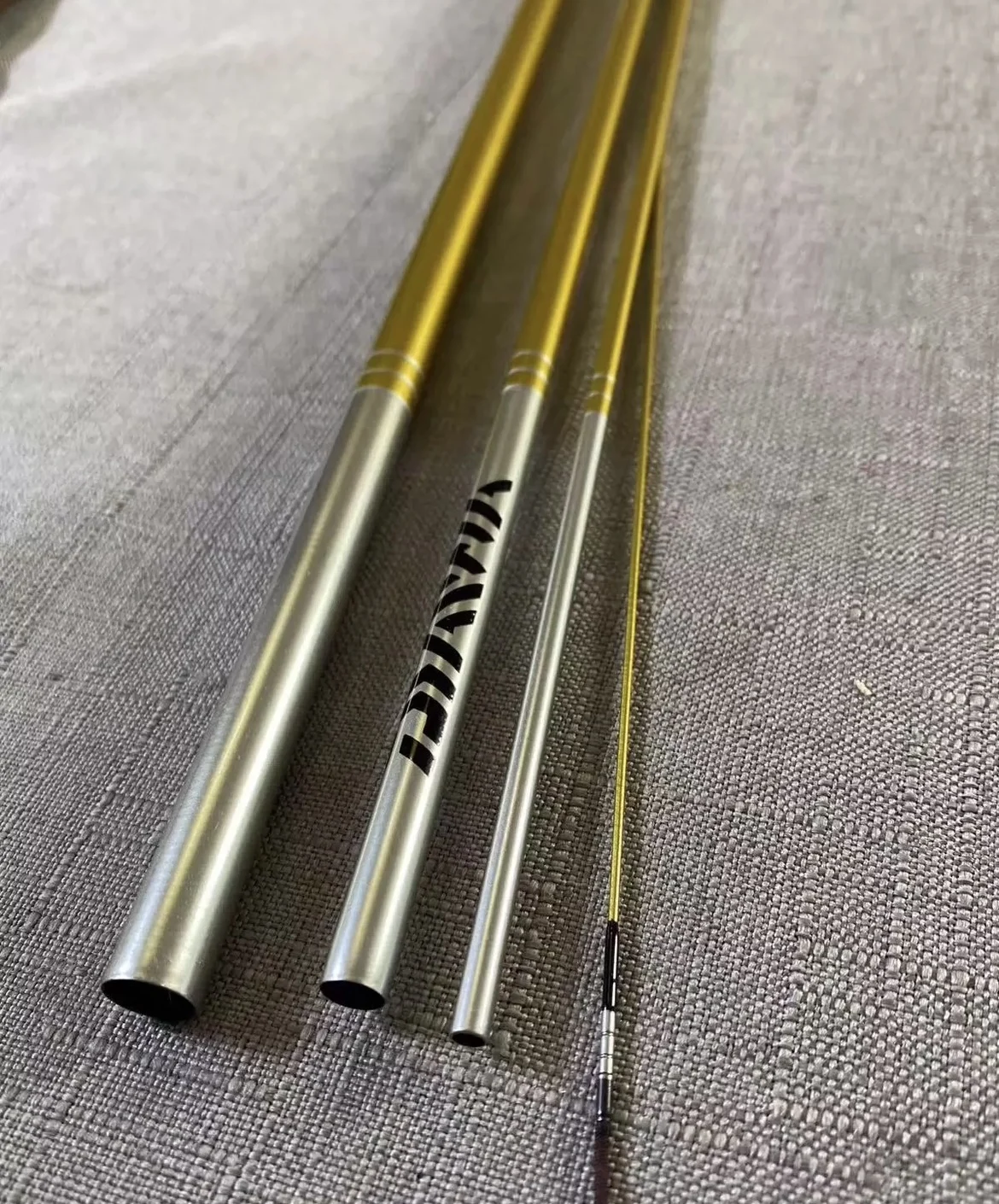 Imagem -04 - Hera Fx-ultraleve Hand Fishing Rod Stream Casting Pole Super Hard Vara de Pesca de Taiwan Carpa Crucian 19 Tune 3.9m 4.5m 5.4m