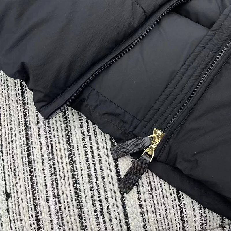 고품질 겨울 여성용 다운 재킷 후드 포함 - 심플하고 패셔너블한 코트 2025 신상품 25121220