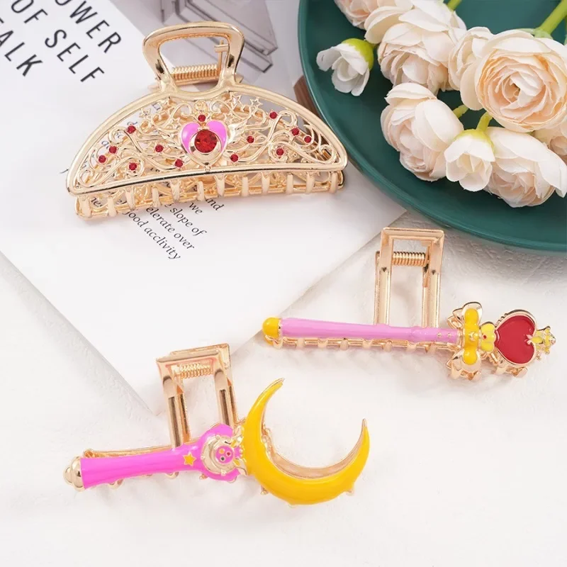 Sailor Moon-Pinza para el pelo Kawaii de Anime, varita mágica, Clip de Metal creativo, Clip de tiburón para cabeza trasera, accesorios periféricos para el cabello de dibujos animados