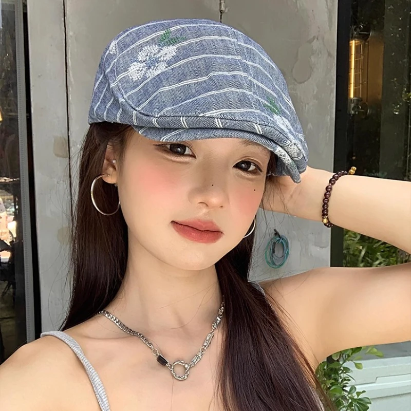 

High Quality Retro Striped Embroidered Berets Cap for Women Summer Autumn Sunscreen Casual Versatile Retro Forward Hats Men