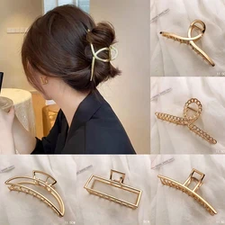 Artiglio per capelli in metallo moda per donna Fermaglio per capelli a forma di granchio incrociato color oro argento Accessori per capelli per ragazza con forcina geometrica elegante coreana