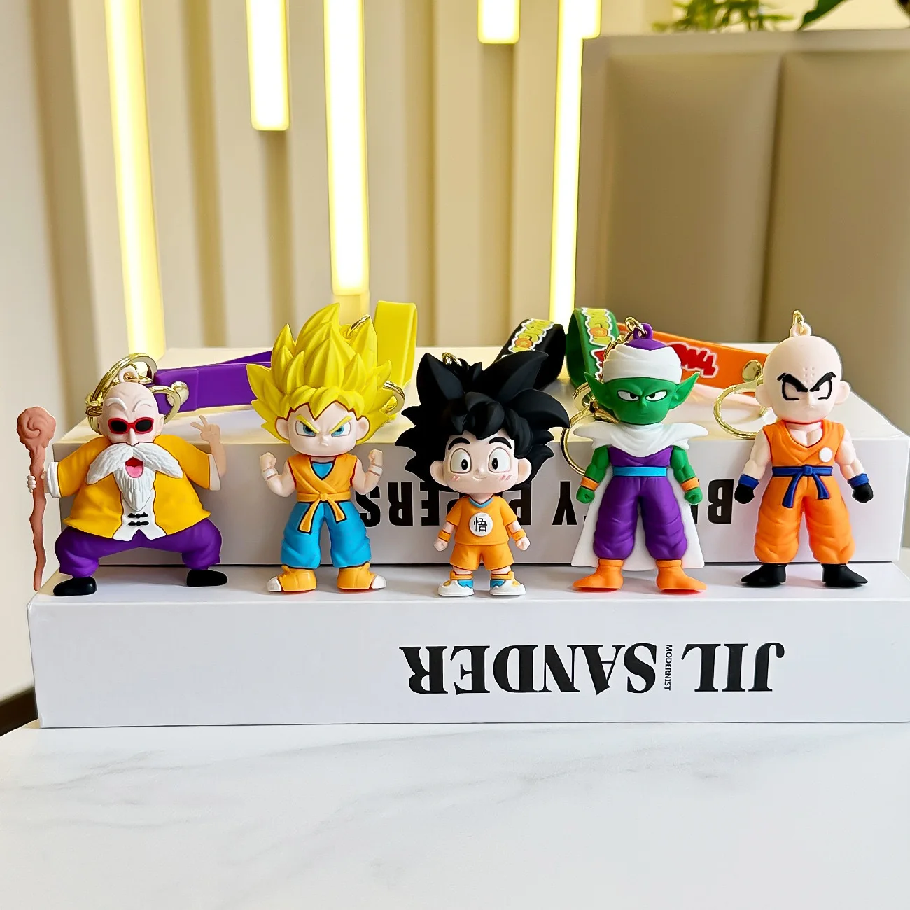 Lindo Llavero de Dragon Ball Z, Figura 3D Chibi de Goku Super Saiyan, Maestro Roshi y Krillin, Colgante para Bolsa, Regalo para Fans del Anime