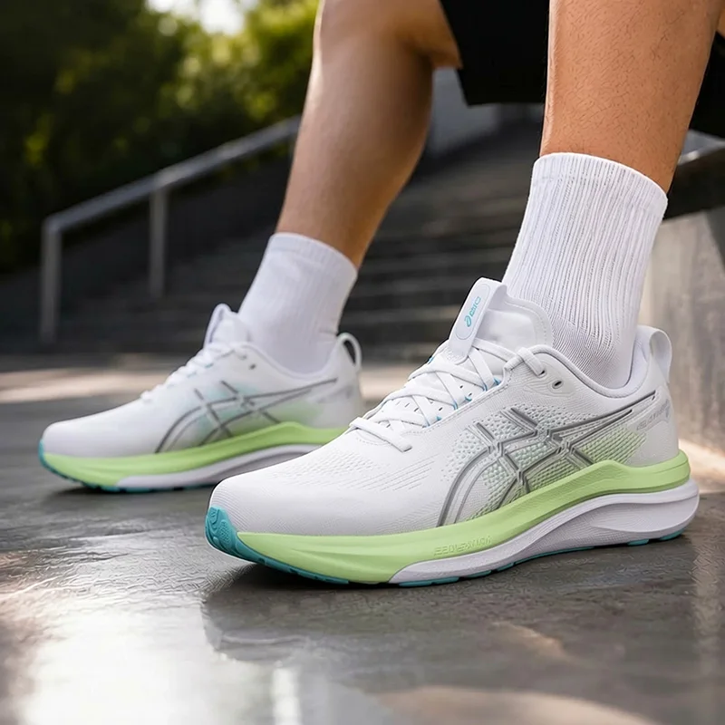 Asics Men's Running Shoes GEL-KAYANO 33 (2E) - Comfortable, Damping, Supportive and Stable Running Shoes 1011C227-100