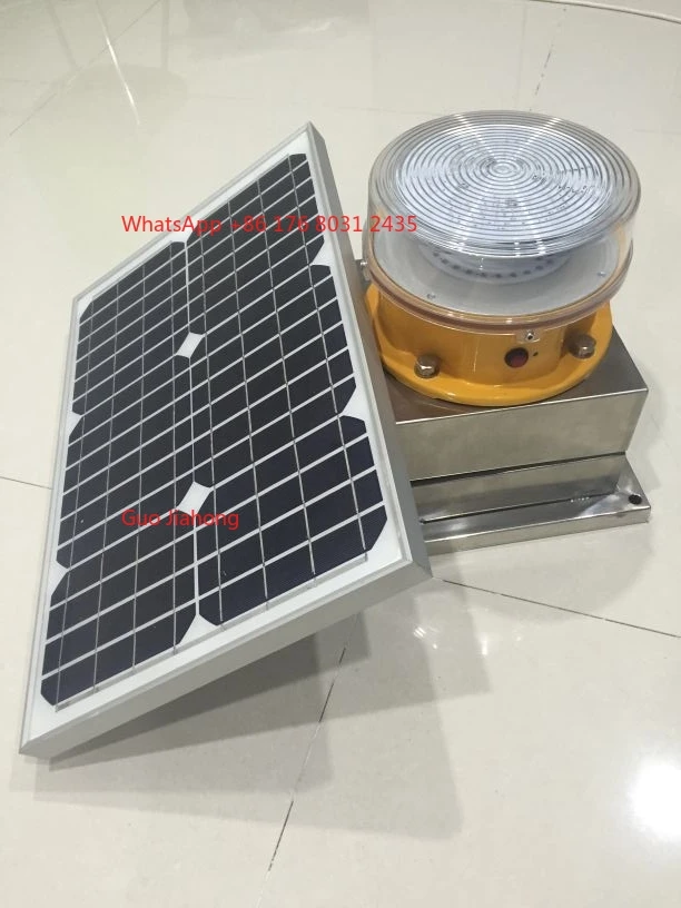 

110-500KV Crane Tower and Wind Turbines Solar LED Warning Light with Red Flashing 20-60fpm Working at Night