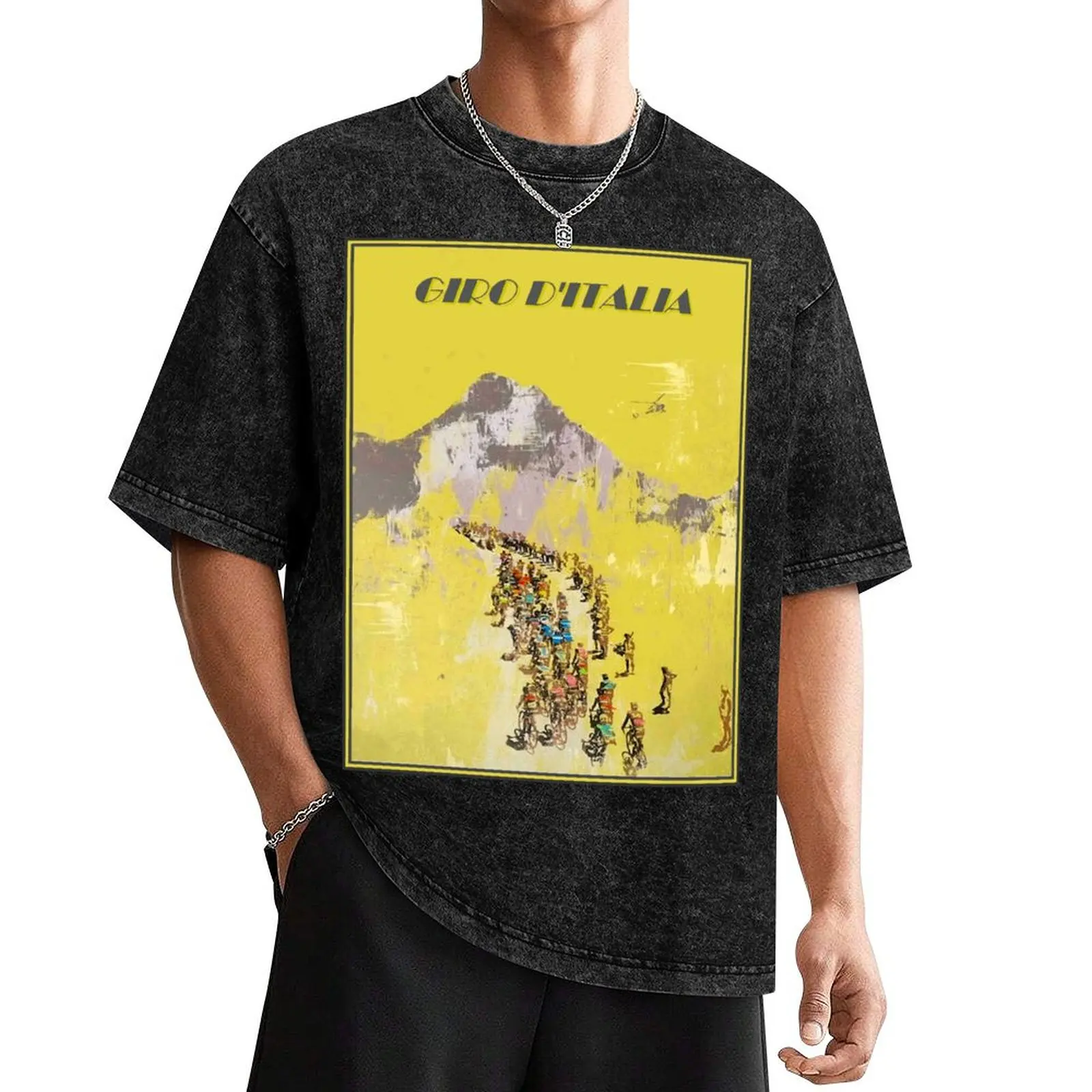 

GIRO D ITALIA : Vintage Bike Racing through The Alps Advertising Print T-Shirt blacks oversized graphic tee men graphic t shirts