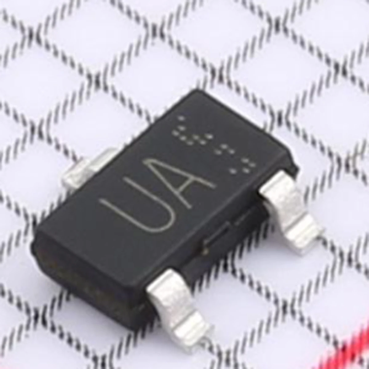 RRR030P03TL بمناسبة UA جديد الأصلي تأثير المجال أنبوب MOSFET UA 1 واط 30 فولت 3A 1 P قناة SOT-346 P-CH SC-96 TSMT3 75mΩ MOSFET UA #1