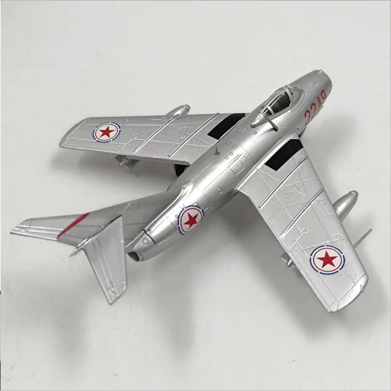 Scala 1/72 China Airforce J5 Mig 15 China version Air Force Diecast Aircraft Plane Model Toy in lega