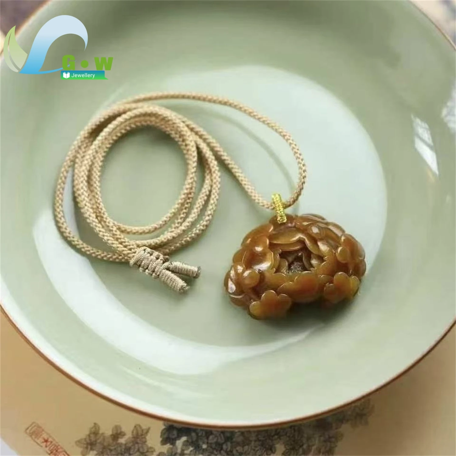 Natural Hetian Jade Peony Flower Cabbage Pendant Hanging Charm Necklace Unisex Carved Gemstone Jewelry Gift For Men Women