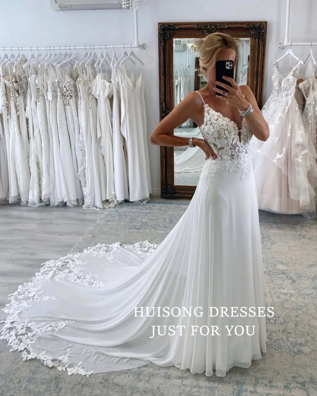 

HUISONG Customized Chiffon Wedding Dresses Lace Appliques Sleeveless Sweetheart Spaghetti Straps A-Line Beach Bridal Gown