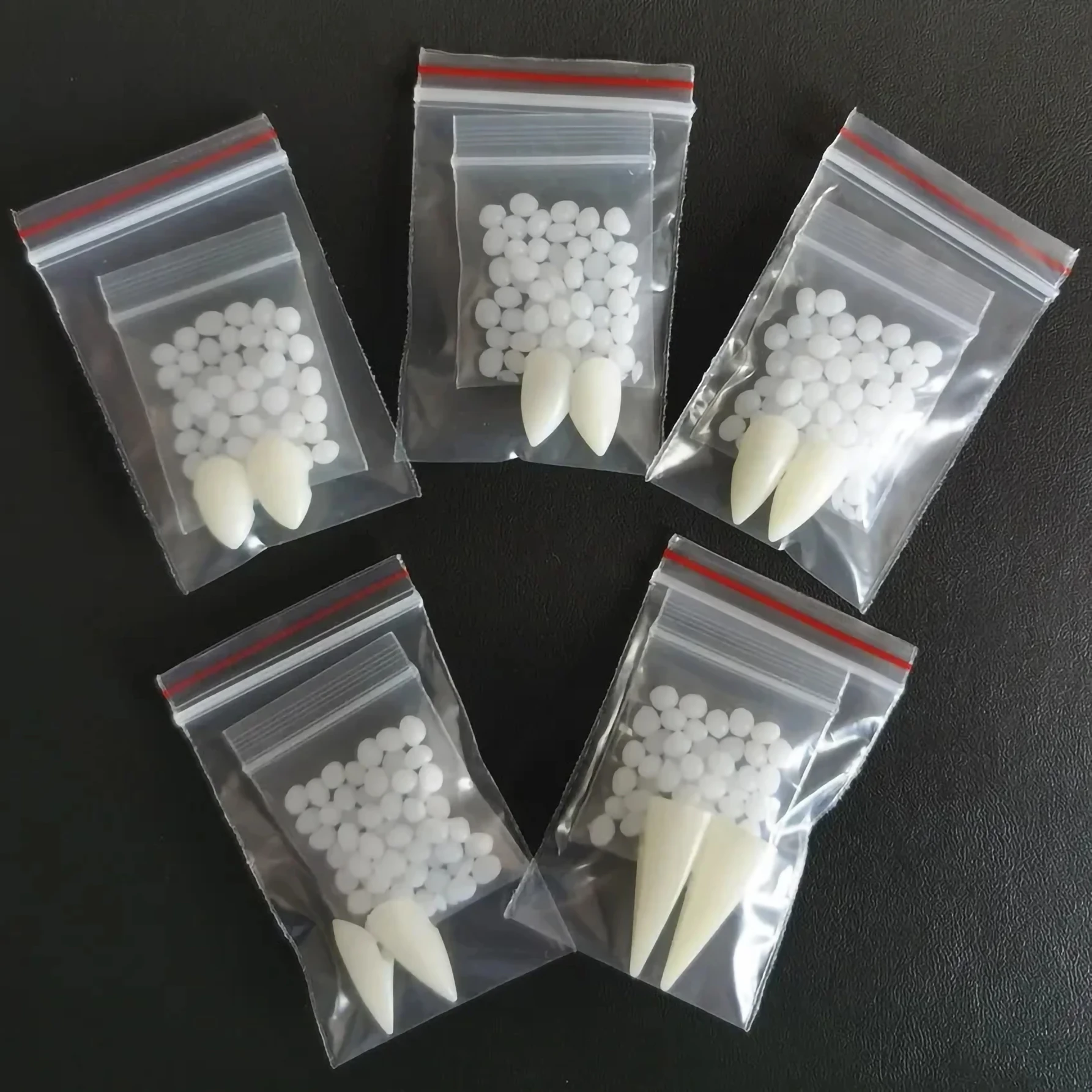 Traje de resina, colmillos de dientes de vampiro, accesorios de Halloween, dientes Diy más pegamento, accesorios para dientes, Cosplay, fiesta de vampiro respetuosa con el medio ambiente