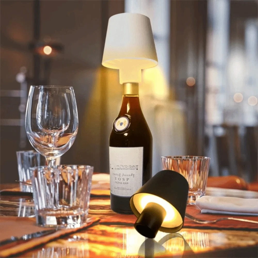 Lampada da tavolo per bottiglie senza fili con luce respiratoria RGB LED Interfaccia di tipo C Luci per bottiglie di vino Lampada wireless ricaricabile USB touch