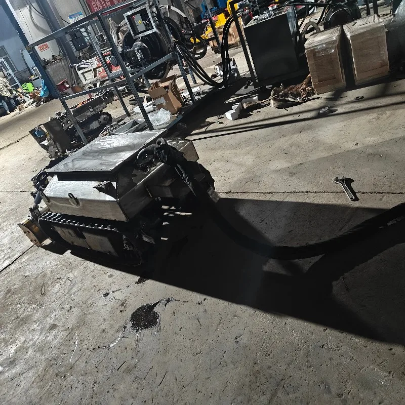 Dredging Robot Acid Alkali Resistant Crawler Machine For Chemical Plant Sludge Handling Pipe Blockage