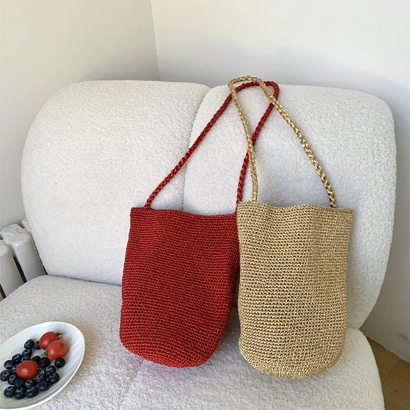 

Fashion Large Capacity Bucket Bags for Women Designer Gold Threaded Hand-woven Single Shoulder Bag Casual Beach Armpit Bag
