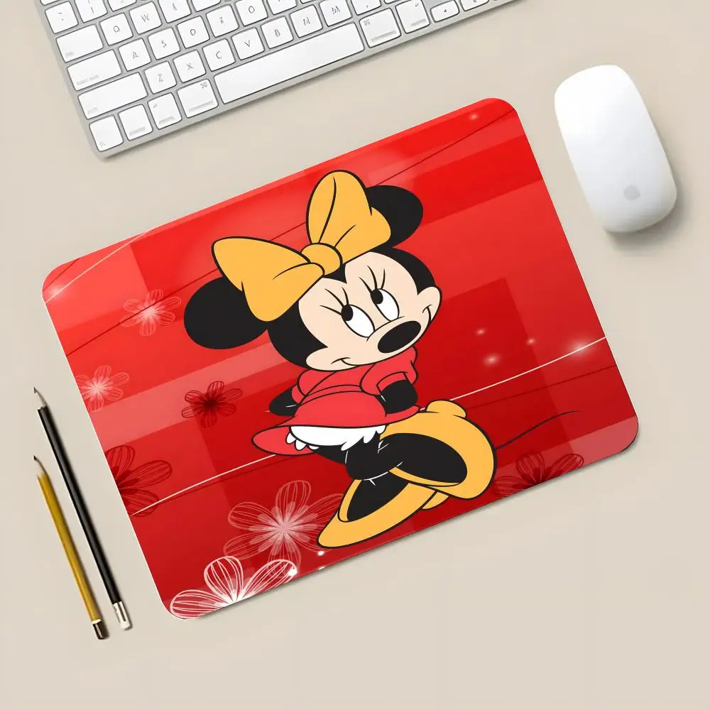 Disney Mickey Mouse Mouse Pad game e-sports universal desktop laptop simple office rubber small non-slip pad 450x400