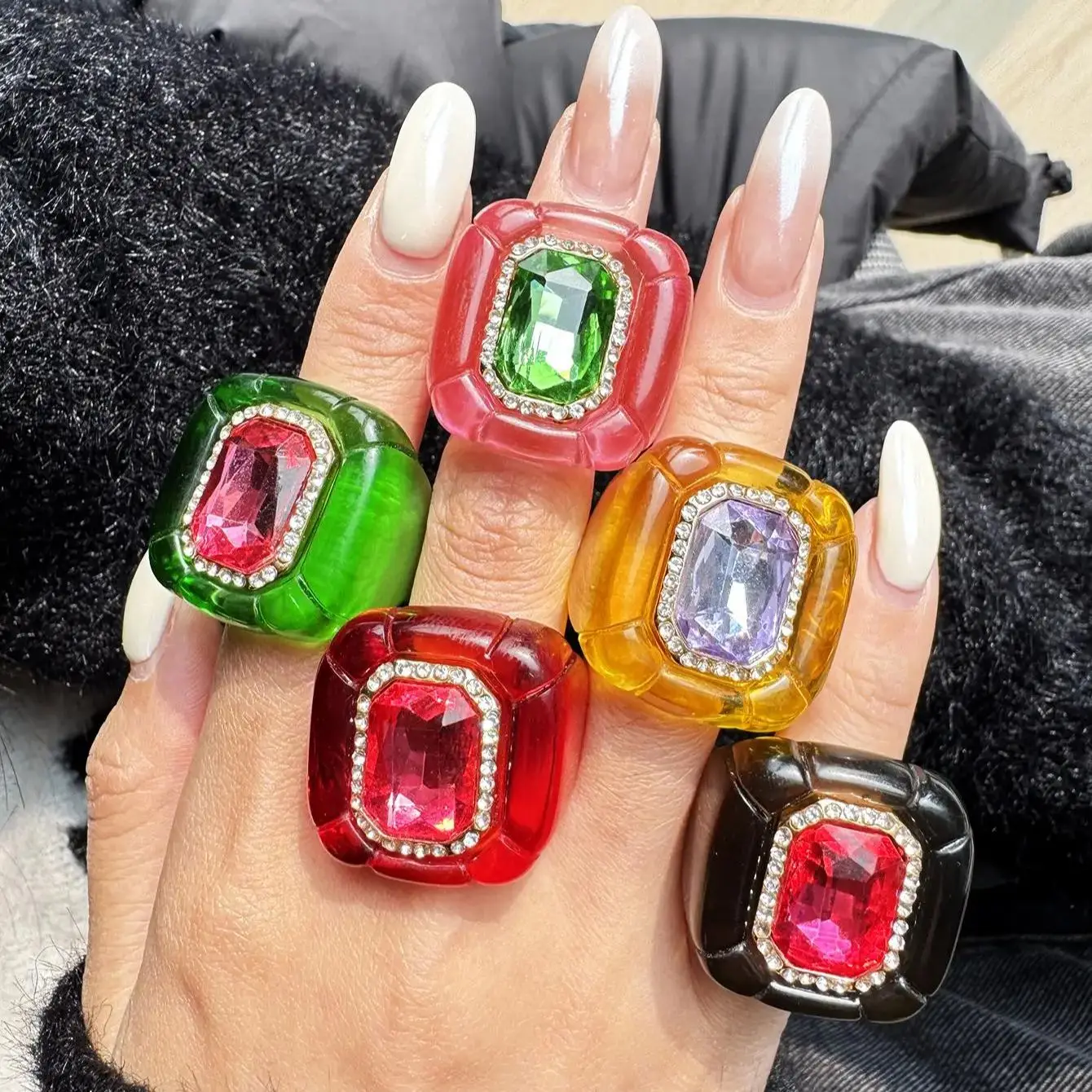 Colorful Diamond-Studded Gemstone Resin Ring Sparkling, Unique,  Fashionable Women's Jewelry Perfect for Parties  Banquets NEW