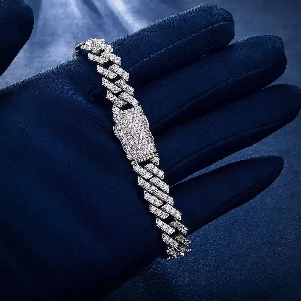 

10mm Width Iced Out Custom Cuban Chain 925 Sterling Silver d Color Baguette Moissanite Cuban Link Chain Necklace
