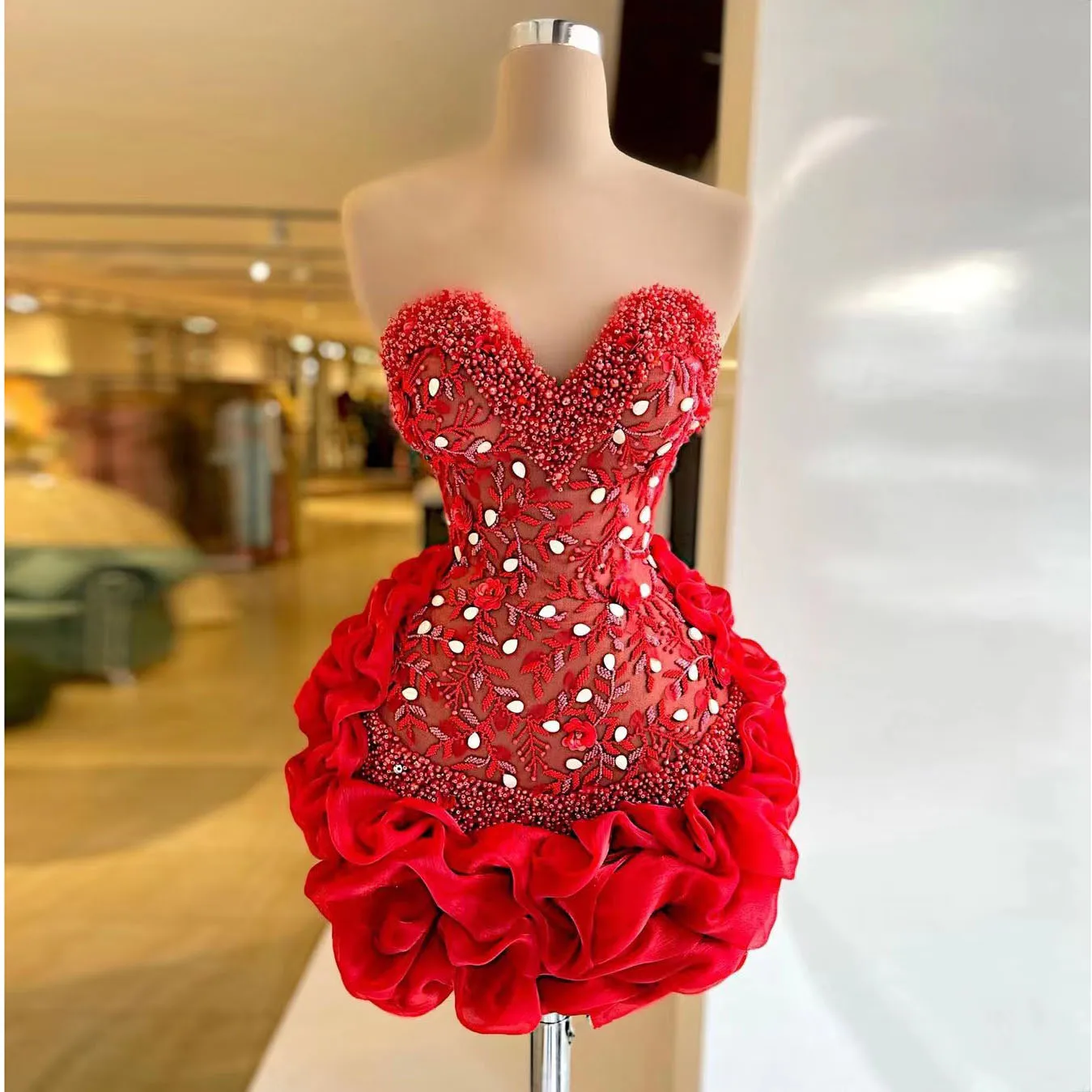 Robe de cocktail rouge personnalisée pour femme, paillettes, perles, fleurs 3D, mini jupe, robe de Rhcourte, soirée