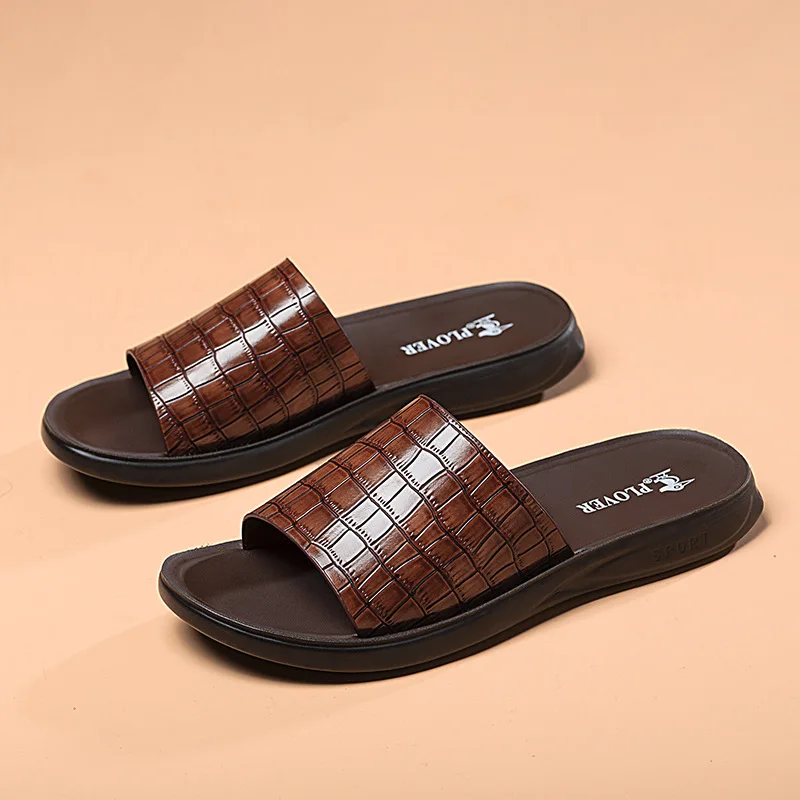 

Mens Leather Slippers 2025 Summer New Fashion Crocodile Pattern Handmade Quality Comfortable Outdoor Beach Flat Shoes Man Size44