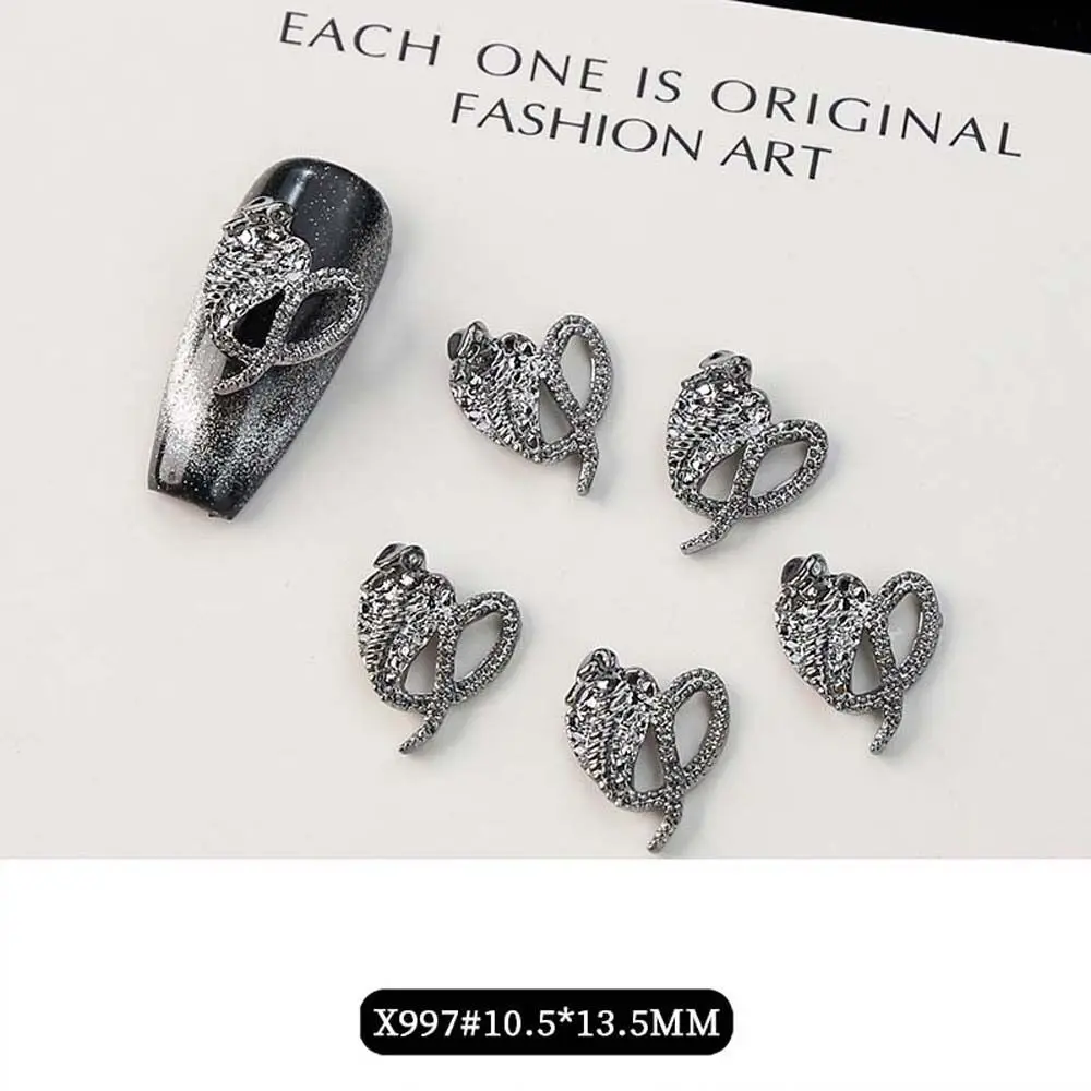 5 unids/set Material de manicura decoraciones de uñas de corazón de Halloween suministros de uñas adornos de uñas DIY accesorios de uñas de estrella de Halloween