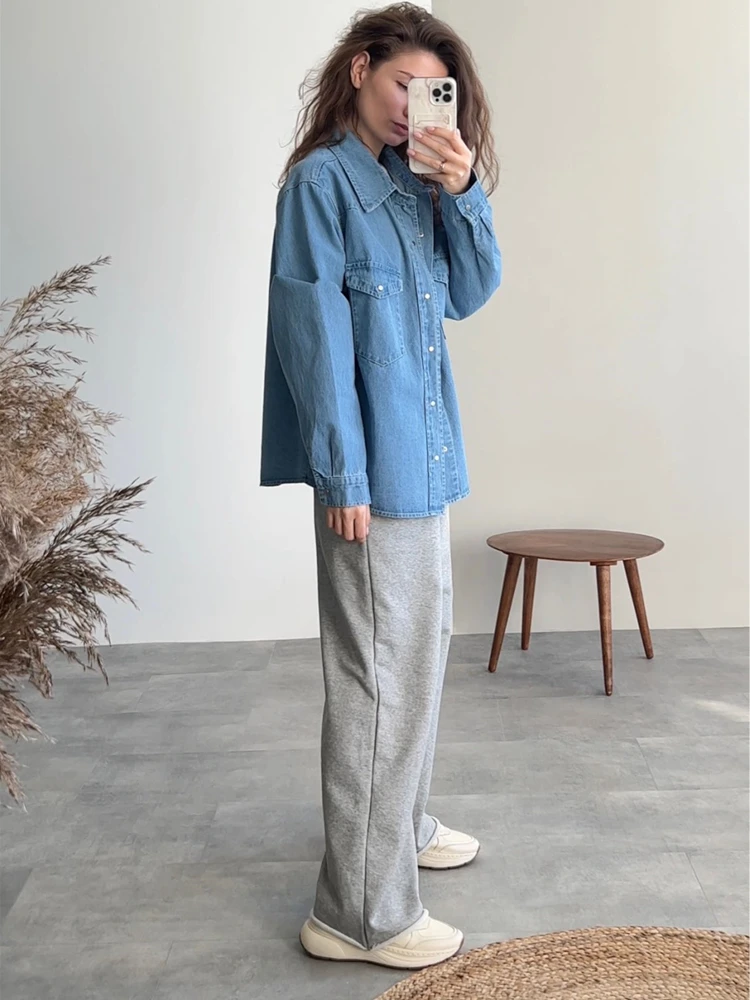 BL9350 New 2023 Casual Fashionable Denim Shirts Jean Pockets Korean Style Minimalist Autumn Winter Women\'s Blouses Lady Tops